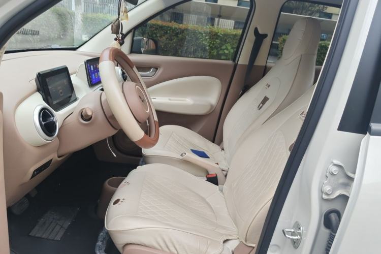 Used Wuling Hongguang MINIEV 2025 Four-Door Version Advanced Edition Left Front Seat