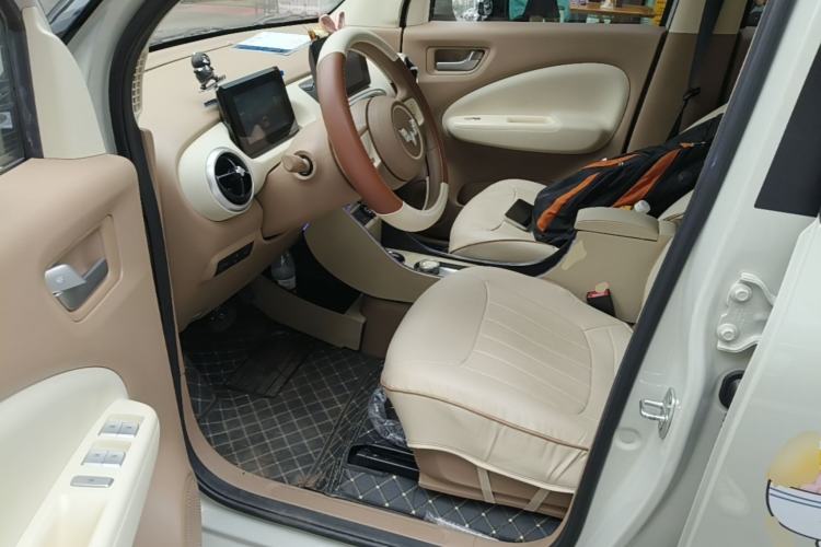 Used Wuling Hongguang MINIEV 2025 Four-Door Version Premium Edition Left Front Seat