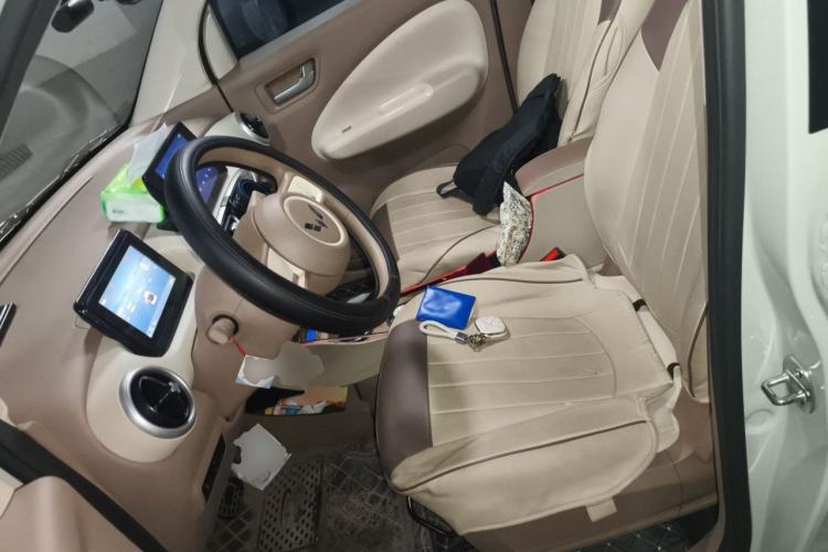 Used Wuling Hongguang MINIEV 2025 Four-Door Version Zhenxiang+ Edition Left Front Seat