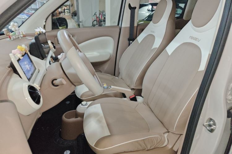 Used Wuling Hongguang MINIEV 2025 Four-Door Version Advanced Edition Left Front Seat