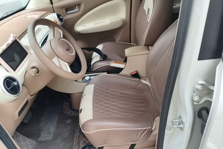 Used Wuling Hongguang MINIEV 2025 Four-Door Version Advanced Edition Left Front Seat