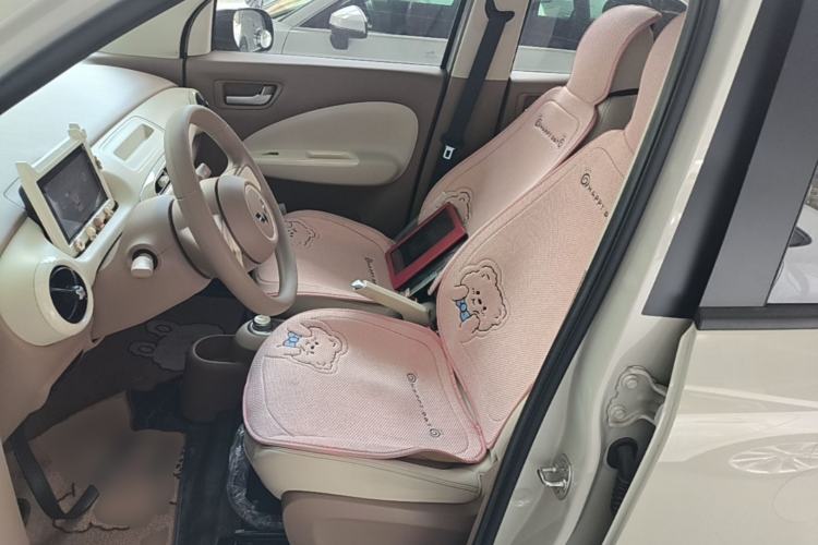 Used Wuling Hongguang MINIEV 2025 Four-Door Version Advanced Edition Left Front Seat