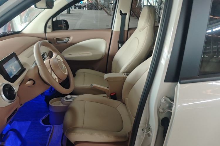 Used Wuling Hongguang MINIEV 2025 Four-Door Version Advanced Edition Left Front Seat