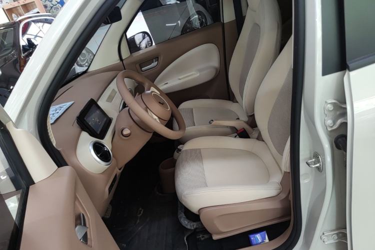 Used Wuling Hongguang MINIEV 2025 Four-Door Version Advanced Edition Left Front Seat