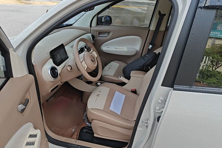 Used Wuling Hongguang MINIEV 2025 Four-Door Version Advanced Edition Left Front Seat