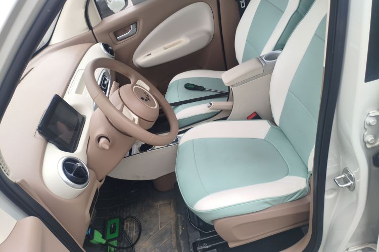 Used Wuling Hongguang MINIEV 2025 Four-Door Version Advanced Edition Left Front Seat