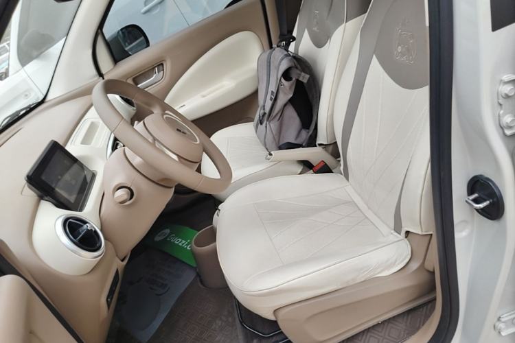 Used Wuling Hongguang MINIEV 2025 Four-Door Version Advanced Edition Left Front Seat