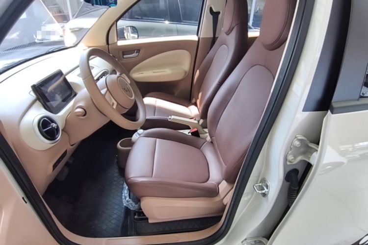 Used Wuling Hongguang MINIEV 2025 Four-Door Version Advanced Edition Left Front Seat