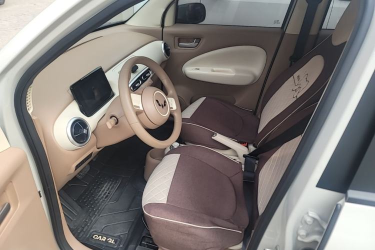 Used Wuling Hongguang MINIEV 2025 Four-Door Version Advanced Edition Left Front Seat