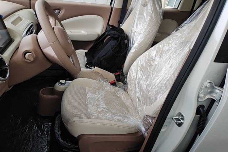 Used Wuling Hongguang MINIEV 2025 Four-Door Version Advanced Edition Left Front Seat