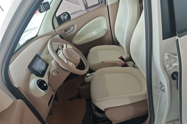 Used Wuling Hongguang MINIEV 2025 Four-Door Version Advanced Edition Left Front Seat