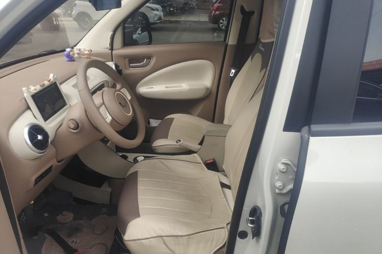 Used Wuling Hongguang MINIEV 2025 Four-Door Version Advanced Edition Left Front Seat