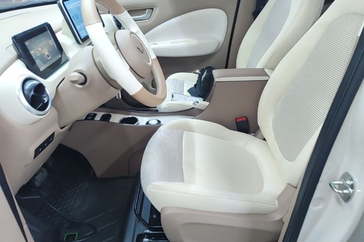 Used Wuling Hongguang MINIEV 2025 Four-Door Version Advanced Edition Left Front Seat