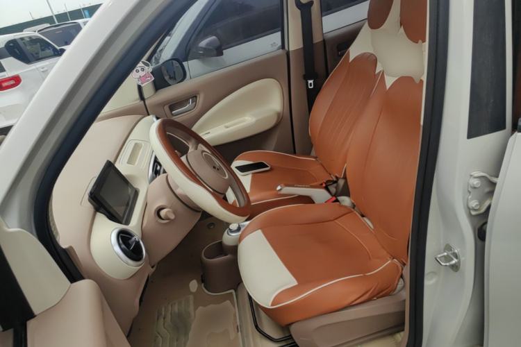 Used Wuling Hongguang MINIEV 2025 Four-Door Version Advanced Edition Left Front Seat