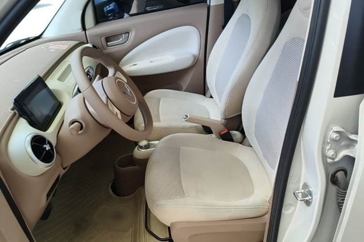 Used Wuling Hongguang MINIEV 2025 Four-Door Version Advanced Edition Left Front Seat
