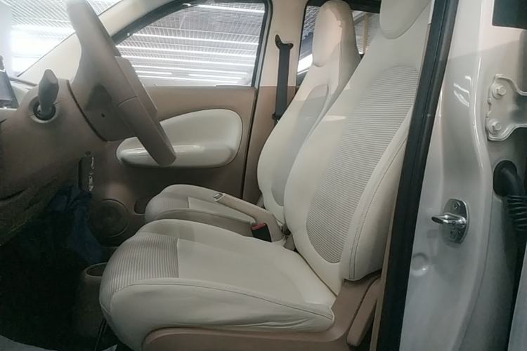 Used Wuling Hongguang MINIEV 2025 Four-Door Version Advanced Edition Left Front Seat