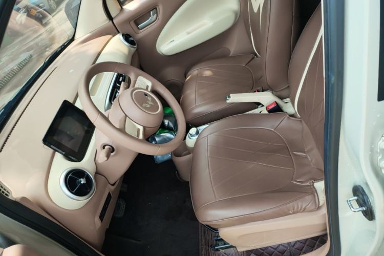 Used Wuling Hongguang MINIEV 2025 Four-Door Version Advanced Edition Left Front Seat