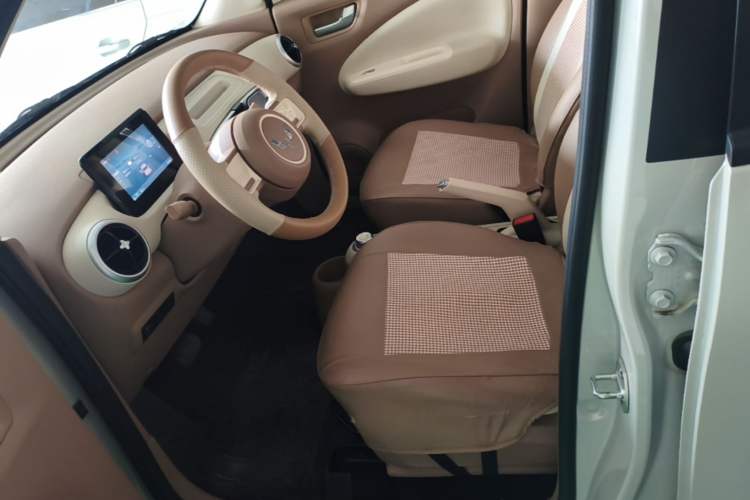 Used Wuling Hongguang MINIEV 2025 Four-Door Version Advanced Edition Left Front Seat