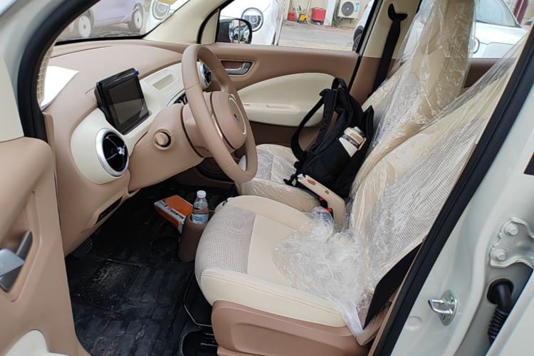 Used Wuling Hongguang MINIEV 2025 Four-Door Version Advanced Edition Left Front Seat