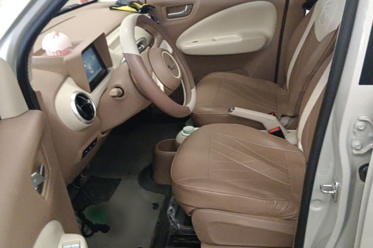 Used Wuling Hongguang MINIEV 2025 Four-Door Version Advanced Edition Left Front Seat