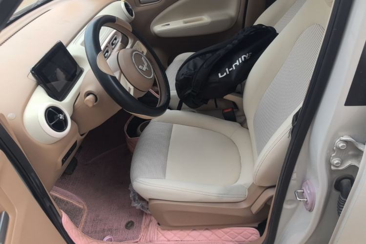 Used Wuling Hongguang MINIEV 2025 Four-Door Version Premium Edition Left Front Seat