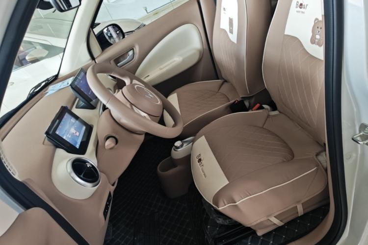 Used Wuling Hongguang MINIEV 2025 Four-Door Version Premium Edition Left Front Seat