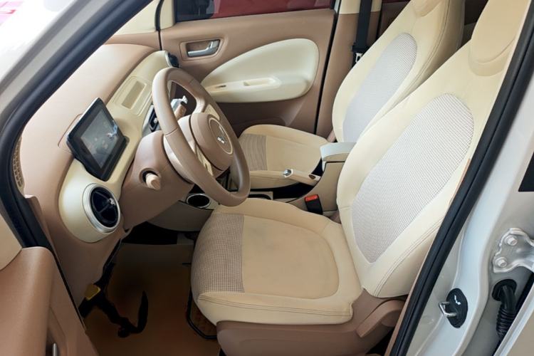 Used Wuling Hongguang MINIEV 2025 Four-Door Version Advanced Edition Left Front Seat