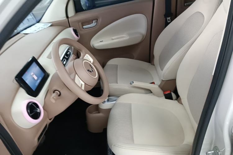 Used Wuling Hongguang MINIEV 2025 Four-Door Version Advanced Edition Left Front Seat