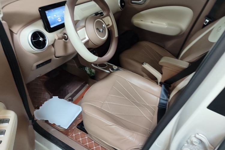 Used Wuling Hongguang MINIEV 2025 Four-Door Version Advanced Edition Left Front Seat