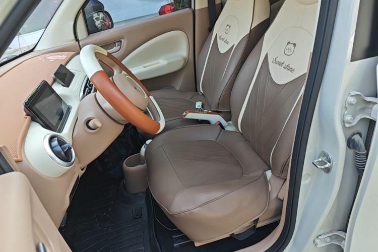 Used Wuling Hongguang MINIEV 2025 Four-Door Version Advanced Edition Left Front Seat