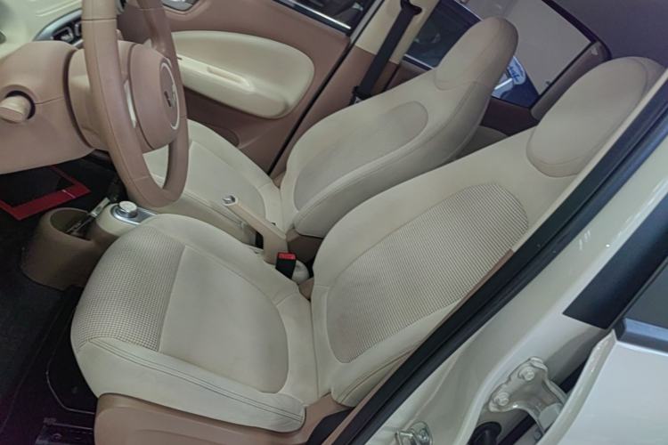 Used Wuling Hongguang MINIEV 2025 Four-Door Version Advanced Edition Left Front Seat