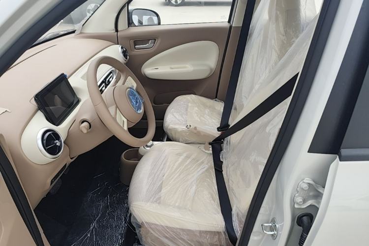 Used Wuling Hongguang MINIEV 2025 Four-Door Version Advanced Edition Left Front Seat