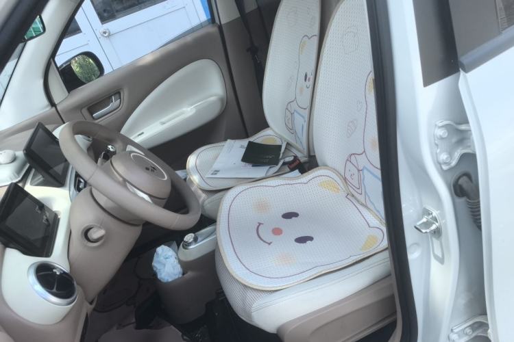 Used Wuling Hongguang MINIEV 2025 Four-Door Version Zhenxiang+ Edition Left Front Seat