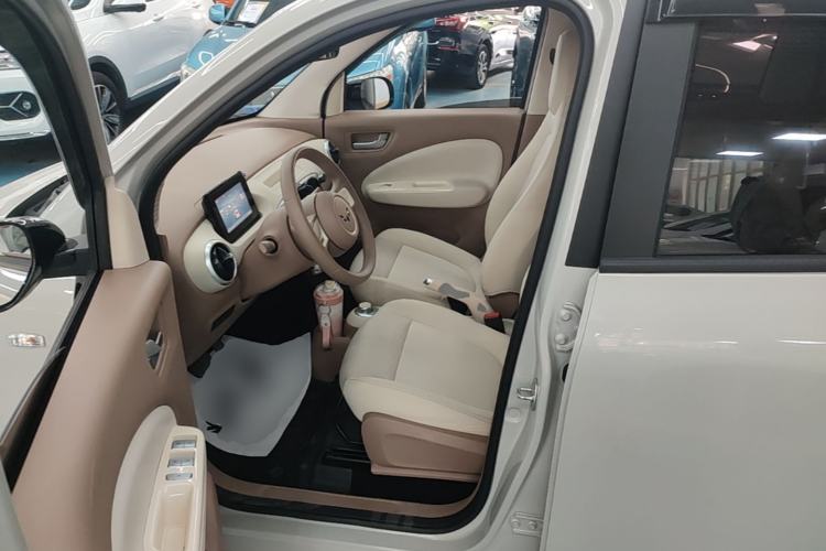 Used Wuling Hongguang MINIEV 2025 Four-Door Version Advanced Edition Left Front Seat