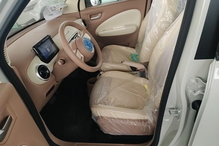 Used Wuling Hongguang MINIEV 2025 Four-Door Version Advanced Edition Left Front Seat