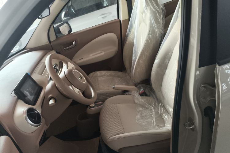 Used Wuling Hongguang MINIEV 2025 Four-Door Version Advanced Edition Left Front Seat