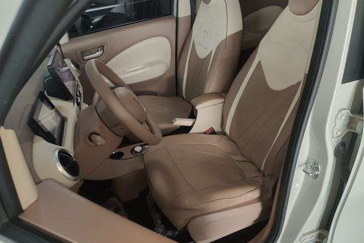 Used Wuling Hongguang MINIEV 2025 Four-Door Version Advanced Edition Left Front Seat