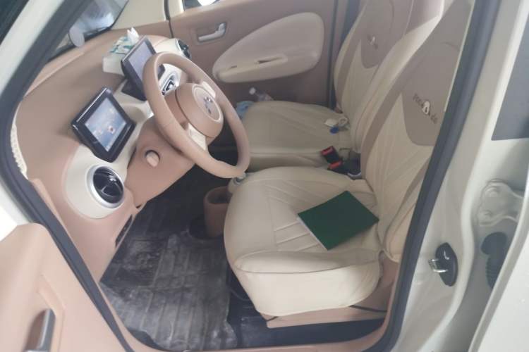 Used Wuling Hongguang MINIEV 2025 Four-Door Version Zhenxiang+ Edition Left Front Seat