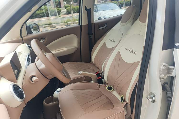 Used Wuling Hongguang MINIEV 2025 Four-Door Version Advanced Edition Left Front Seat