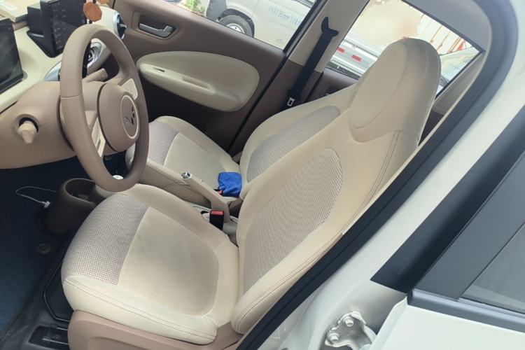 Used Wuling Hongguang MINIEV 2025 Four-Door Version Advanced Edition Left Front Seat
