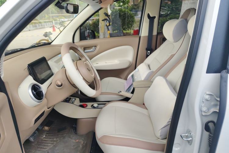 Used Wuling Hongguang MINIEV 2025 Four-Door Version Advanced Edition Left Front Seat