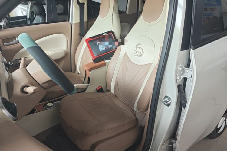 Used Wuling Hongguang MINIEV 2025 Four-Door Version Advanced Edition Left Front Seat