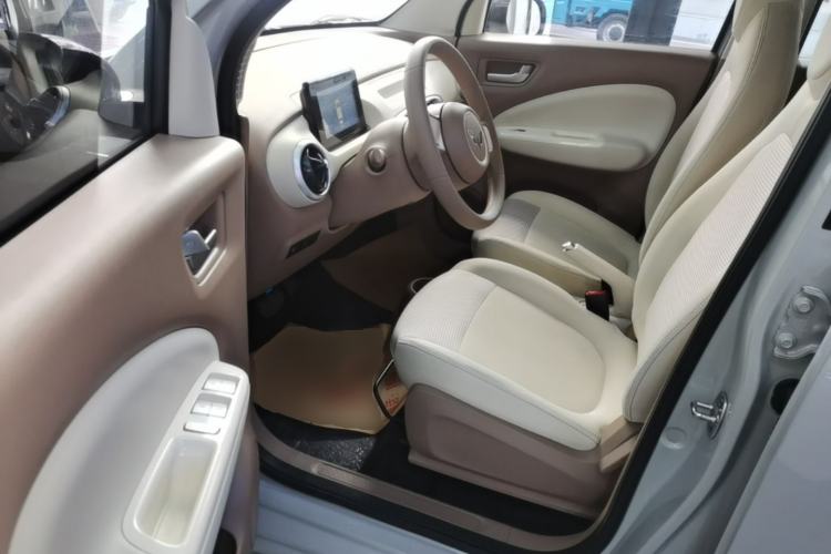 Used Wuling Hongguang MINIEV 2025 Four-Door Version Advanced Edition Left Front Seat