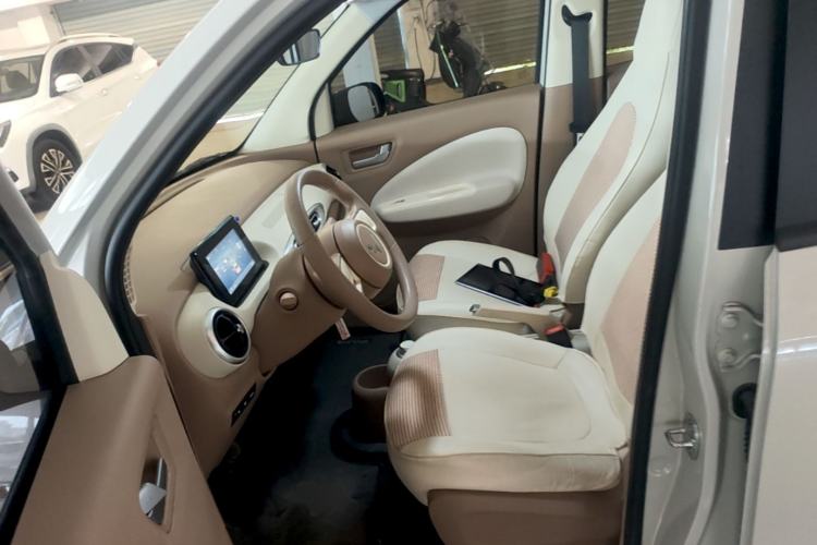 Used Wuling Hongguang MINIEV 2025 Four-Door Version Advanced Edition Left Front Seat