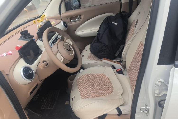 Used Wuling Hongguang MINIEV 2025 Four-Door Version Advanced Edition Left Front Seat