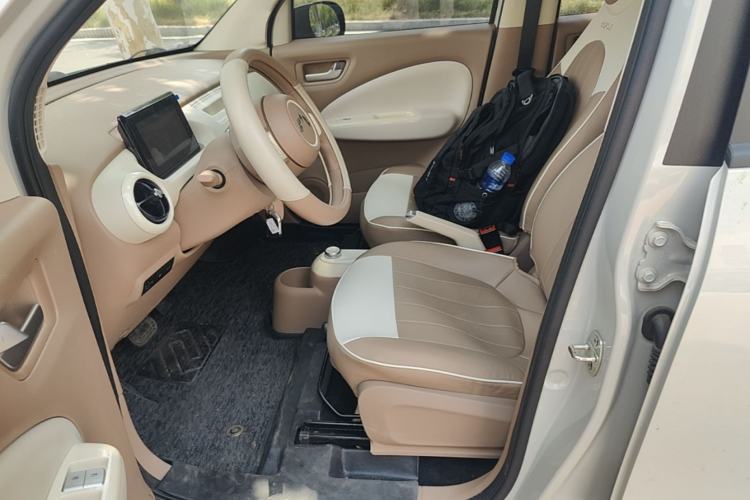 Used Wuling Hongguang MINIEV 2025 Four-Door Version Advanced Edition Left Front Seat