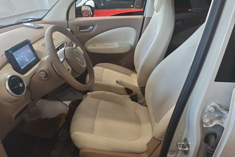 Used Wuling Hongguang MINIEV 2025 Four-Door Version Advanced Edition Left Front Seat