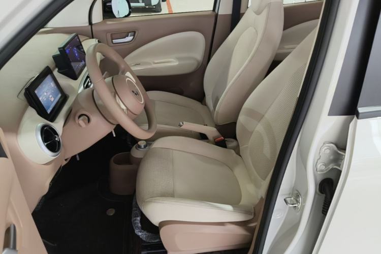 Used Wuling Hongguang MINIEV 2025 Four-Door Version Advanced Edition Left Front Seat