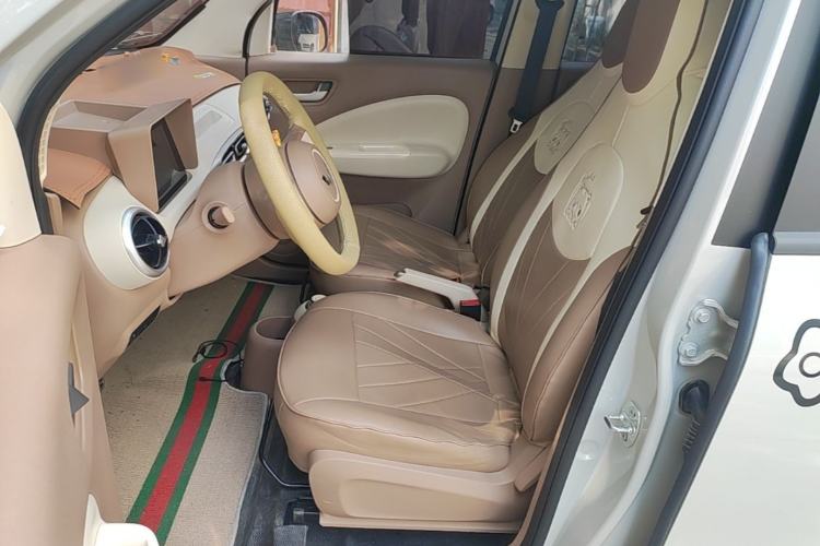 Used Wuling Hongguang MINIEV 2025 Four-Door Version Advanced Edition Left Front Seat