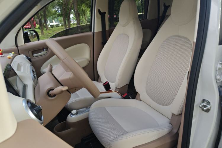 Used Wuling Hongguang MINIEV 2025 Four-Door Version Advanced Edition Left Front Seat